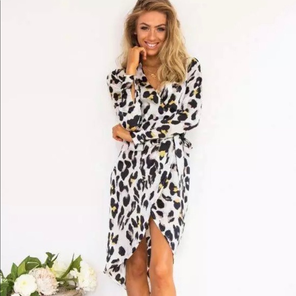 Leopard Print, Faux -Wrap Dress - Picture 4 of 4